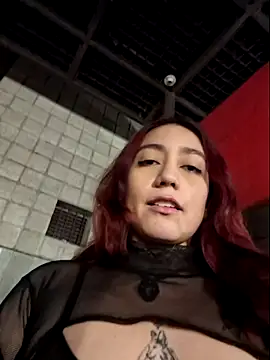 Ayleeen25 online show from 04-05-26, 01:12