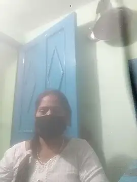 Snapshot of SEEMA_012 chatting on 04-09-26, 07:25 SEEMA 012 online show from 04-09-26, 07:25