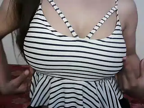 Latina pihu online show from 04-09-26, 06:15