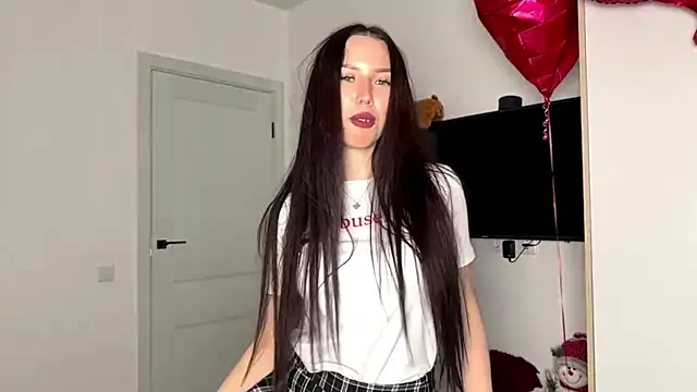 PalmiraJaussen online show from 04-03-26, 05:08