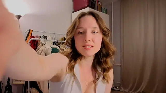 hunny ines online show from 05-22-26, 05:11