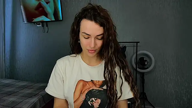 Kira  love1 online show from 04-26-26, 11:07