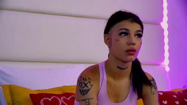 YasminnStorm online show from 05-21-26, 04:10