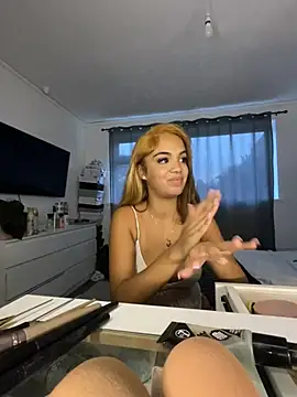 Jasminebrownx online show from 06-19-26, 08:14