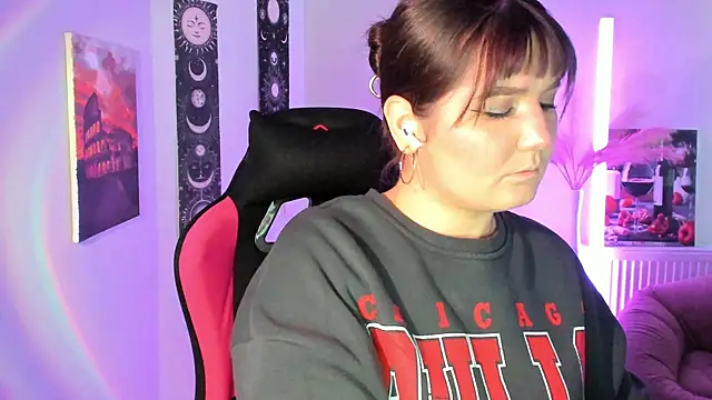 SourCherry   online show from 04-19-26, 12:06