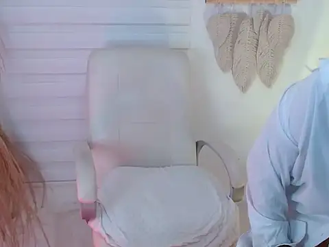   sweetgirl online show from 04-11-26, 07:28