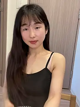 Hinako 0012 online show from 05-22-26, 04:10