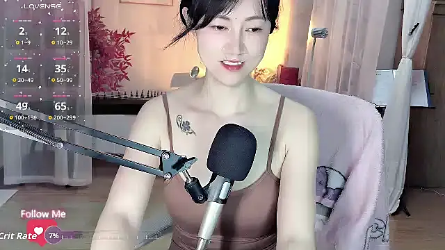 noomi-1111 online show from 05-24-26, 01:55