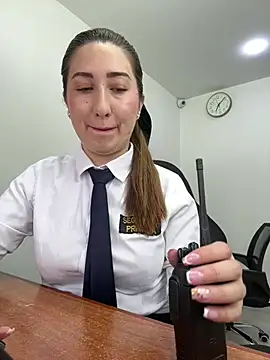 suzy-111 online show from 04-07-26, 12:07