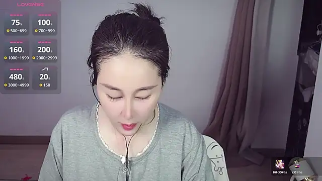 Eva-000 online show from 04-28-26, 02:21