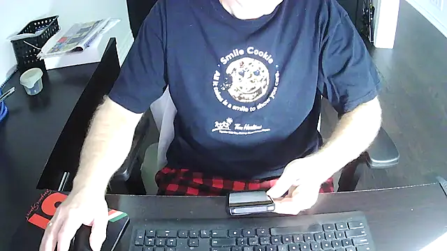 Snapshot of Shalun2000 chatting on 05-02-26, 02:22 Shalun2000 online show from 05-02-26, 02:22