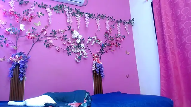 starfishanal21 online show from 06-12-26, 07:44