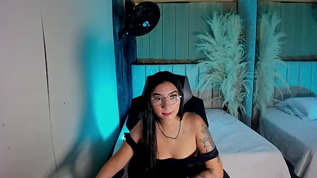 KendallMeyers online show from 04-19-26, 04:57