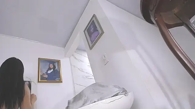 amazing vivi online show from 07-10-26, 05:07