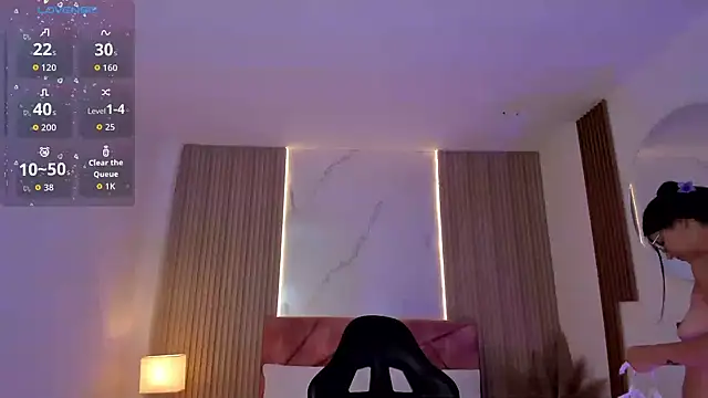 clairemillerx online show from 06-04-26, 07:51