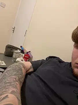 Bigdic321453 online show from 04-03-26, 09:10