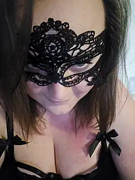 nika-W online show from 04-19-26, 06:54