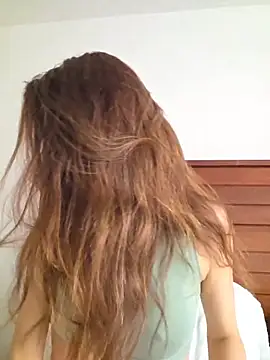 CelineBoyer  online show from 05-31-26, 08:53