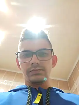 Snapshot of ENzFa chatting on 04-04-26, 03:24 ENzFa online show from 04-04-26, 03:24