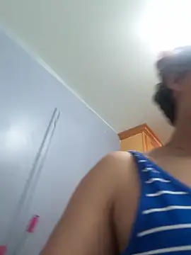 latinasexi2 online show from 04-12-26, 07:17