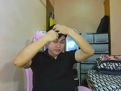 tipsy butter online show from 05-26-26, 07:50