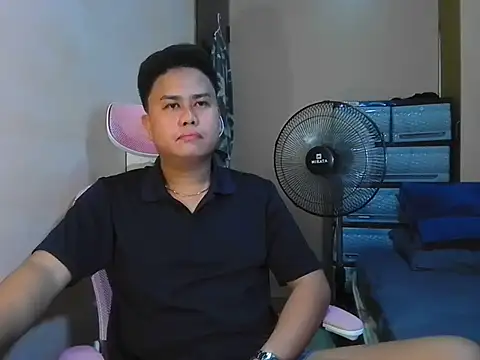 tipsy butter online show from 05-11-26, 02:45