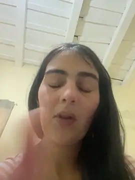 Snapshot of Princesa13 chatting on 04-10-26, 01:40 Princesa13 online show from 04-10-26, 01:40