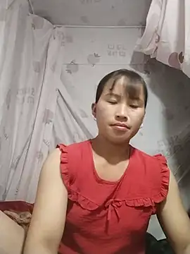 Snapshot of Yo-must chatting on 06-18-26, 12:10 Yo-must online show from 06-18-26, 12:10