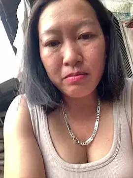 candy-beo online show from 04-19-26, 08:04