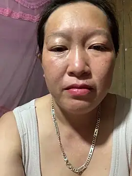 candy-beo online show from 04-18-26, 07:58