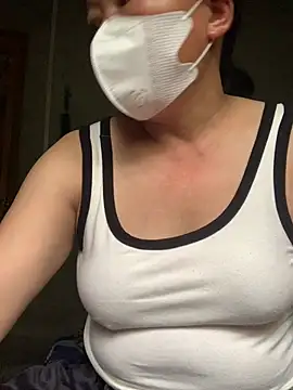 candy-beo online show from 06-18-26, 04:22
