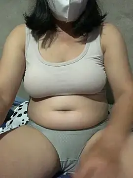 candy-beo online show from 06-10-26, 01:07