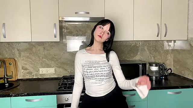 auroriell online show from 04-06-26, 04:08