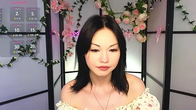 LilySparkls online show from 05-26-26, 12:36