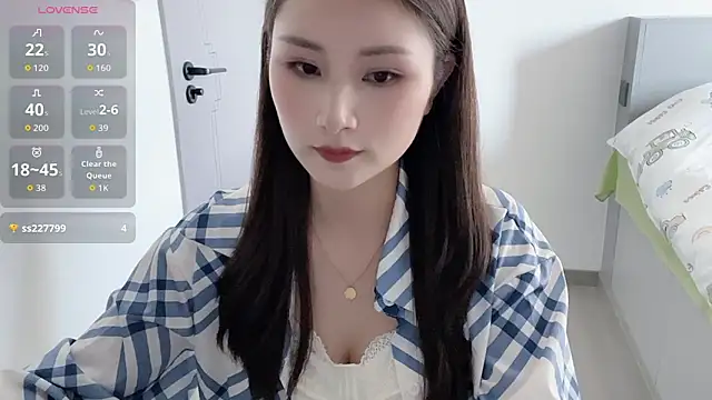 Snapshot of Huangyouyou chatting on 04-12-26, 08:28 Huangyouyou online show from 04-12-26, 08:28