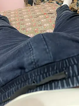 Saksham57953 online show from 04-13-26, 01:59