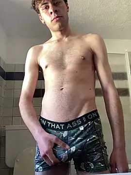 Snapshot of masseXperience chatting on 04-04-26, 01:17 masseXperience online show from 04-04-26, 01:17