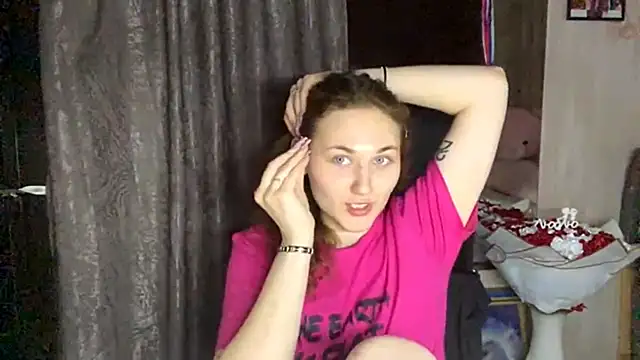 SophieNiktashu online show from 04-05-26, 12:12