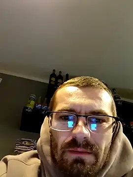 jozsi1995 online show from 04-15-26, 05:39