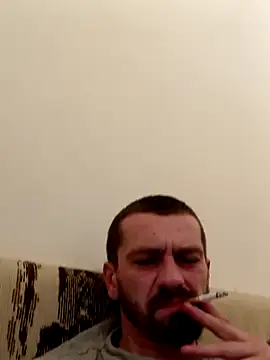 jozsi1995 online show from 04-13-26, 08:02