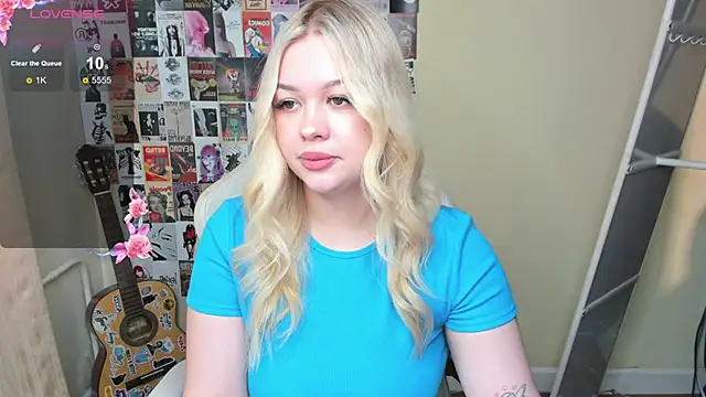 AmeliePeach online show from 05-29-26, 08:20