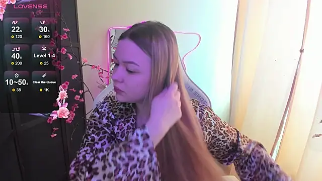 AmeliePeach online show from 04-09-26, 04:14