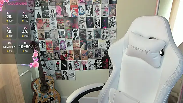 AmeliePeach online show from 05-15-26, 01:36