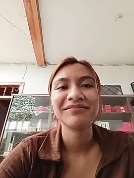 Leticia Hinkley  online show from 06-12-26, 03:43