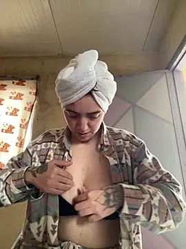 lilocababy online show from 04-08-26, 01:23