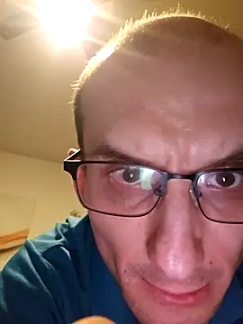 UpbeatXiphias online show from 04-07-26, 05:09