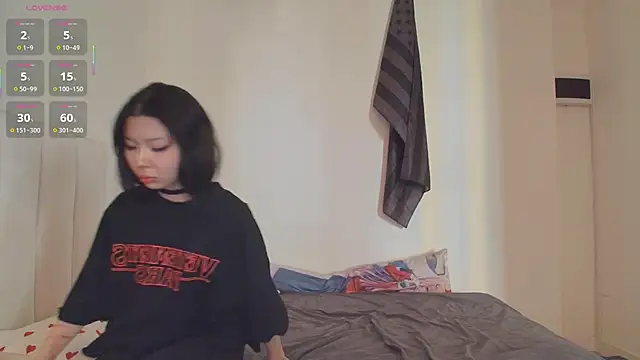 Snapshot of ayasinji chatting on 05-17-26, 03:28 ayasinji online show from 05-17-26, 03:28