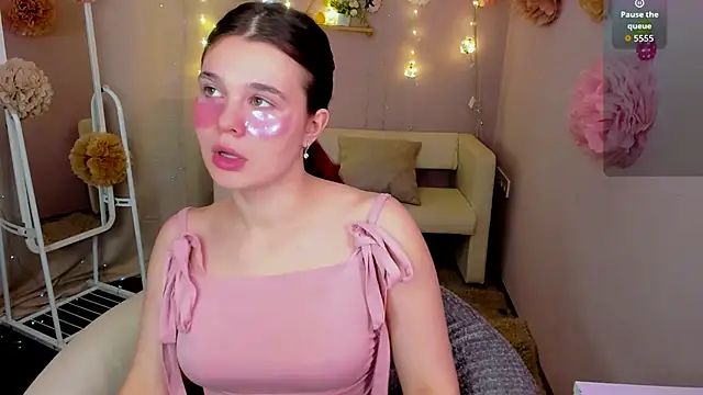 Kacey Love online show from 05-13-26, 05:47
