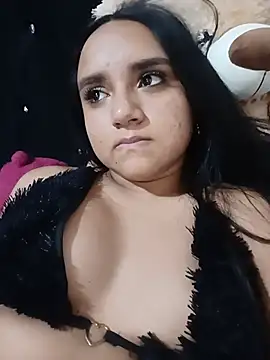 Valentina Narvaez online show from 07-05-26, 07:10