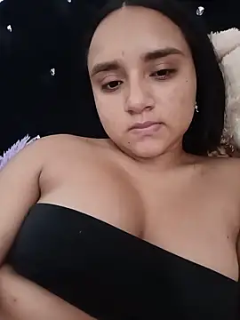 Valentina Narvaez online show from 06-20-26, 08:03